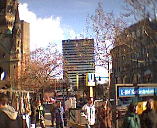 Eine Stadtrundfahrt durch Berlin - Breitscheidplatz