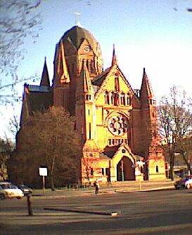 Heilig Kreuz church
